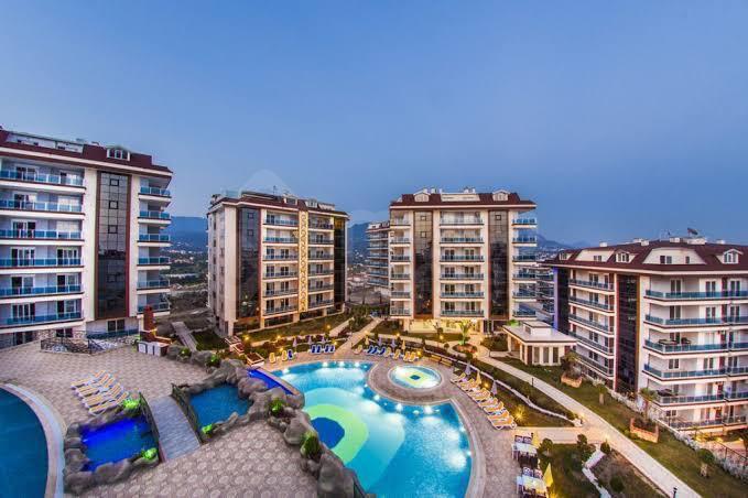 2+1 Apartment with Full Activity and Furnished in Cikcilli, Alanya