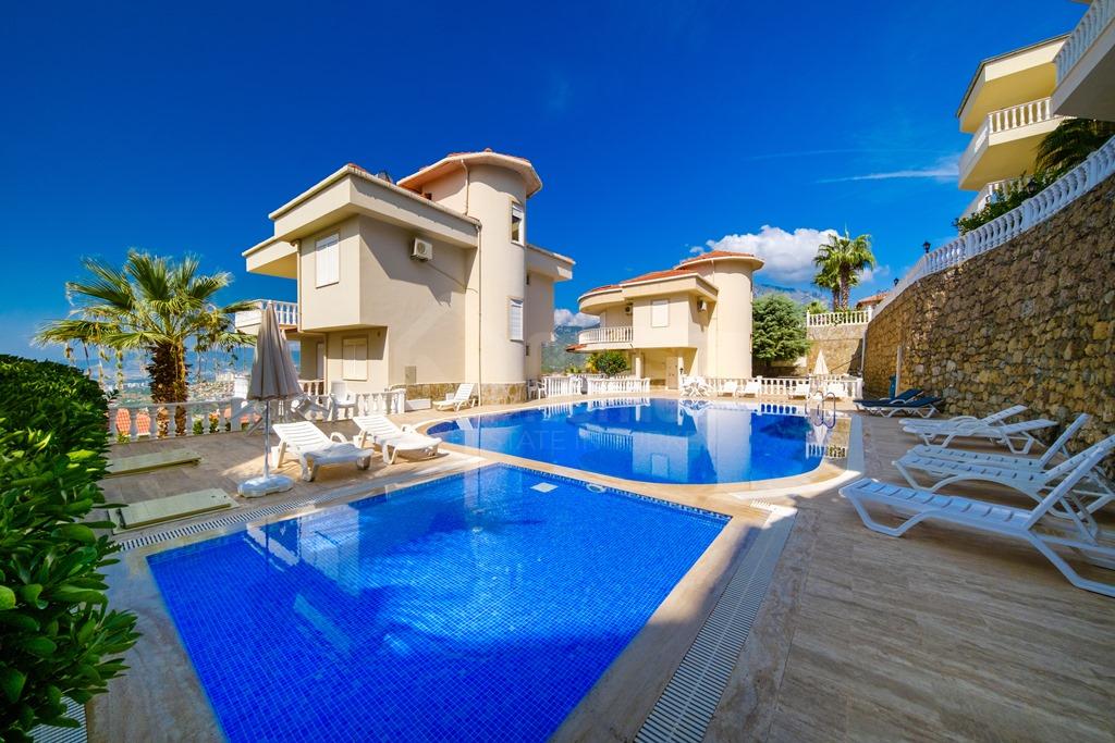 Alanya, Kargicak. Furnished 3+2 Villa with a sea view id 4980