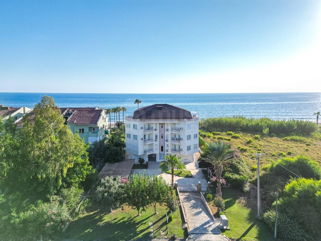 TURTLE BEACH APARTMENT 2+1 apartment in front of the sea in Alanya, Demirtas id 5723