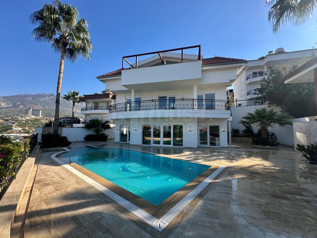 OCEAN PALM 4+2 Villa with a sea view in Kargicak id 6338