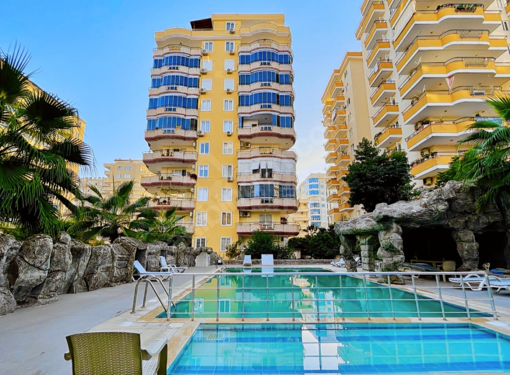 ZEYMA RESİDENCE Furnished 2+1 apartment close to the sea in Mahmutlar id 6453