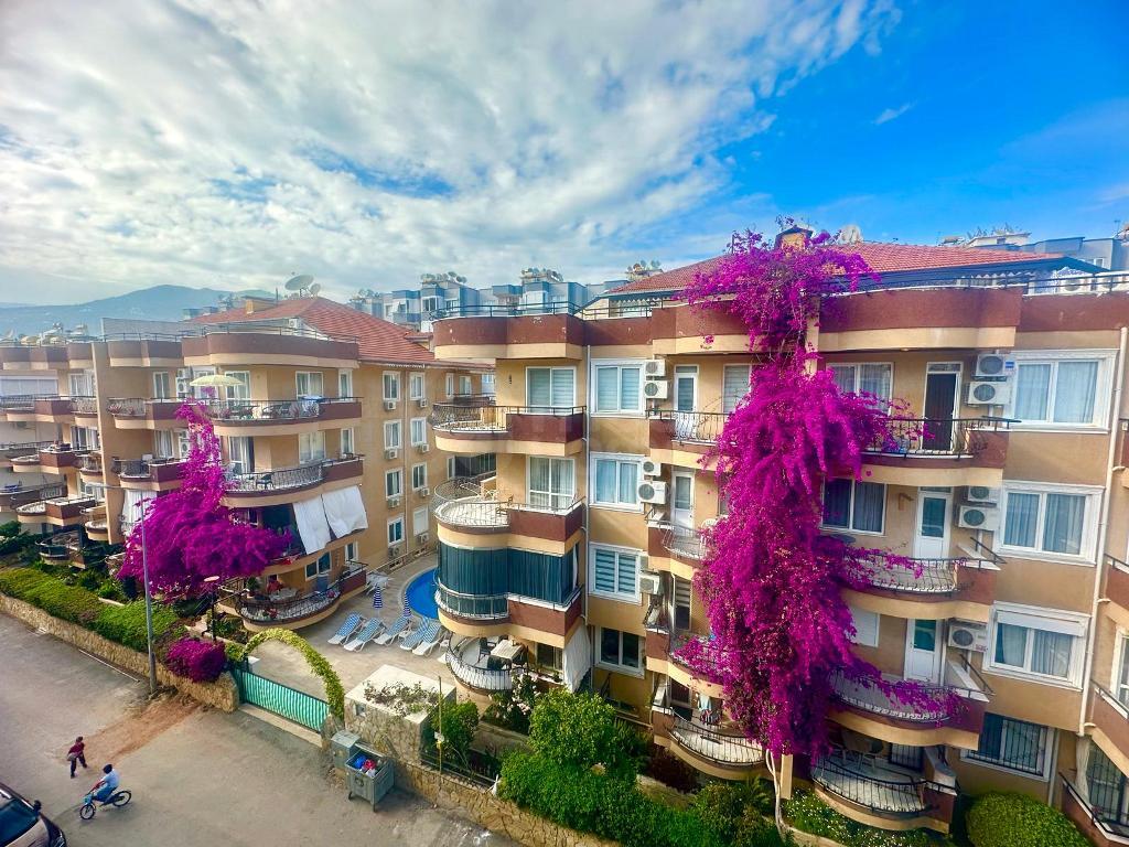 </noscript>LİBERALSUN RESİDENCE Furnished 2+1 apartment close to the sea in Oba id 6532