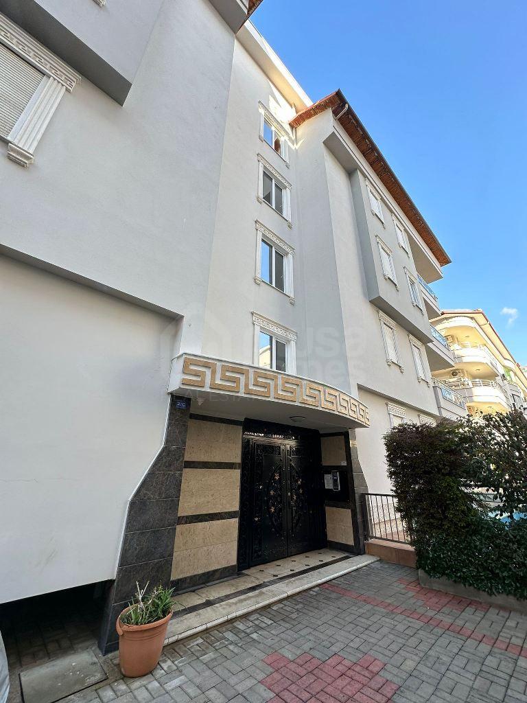 KONAK DİAMOND Furnished 3+1 duplex in front of the sea on Kleopatra id 6652