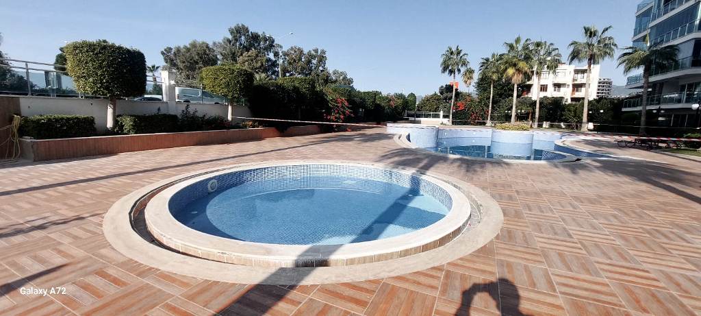 WhatsApp Image 2025-12-26 at 13.09.25