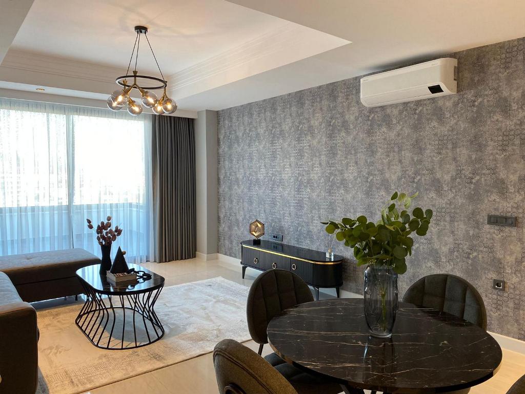 WhatsApp Image 2026-03-02 at 12.22.01 (2)