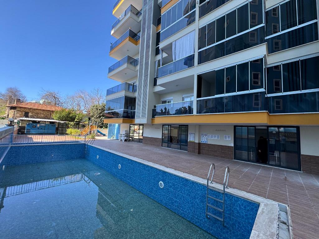 WhatsApp Image 2026-03-14 at 15.32.44