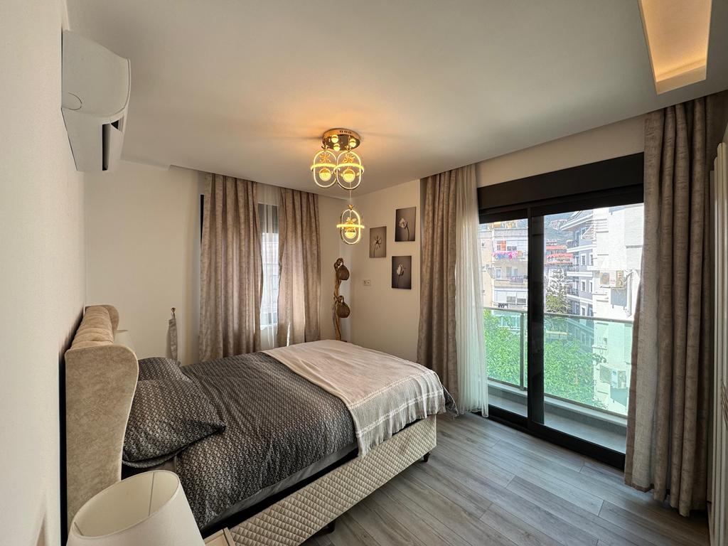 WhatsApp Image 2025-05-21 at 15.33.49