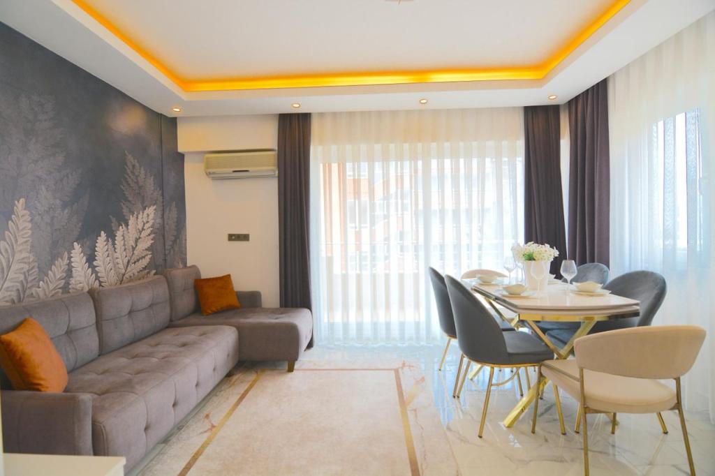 WhatsApp Image 2026-04-05 at 11.40.05