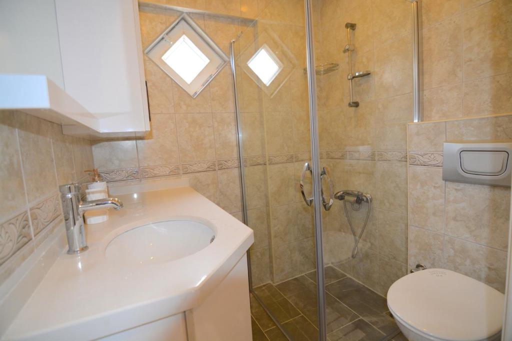 WhatsApp Image 2026-04-05 at 11.40.10