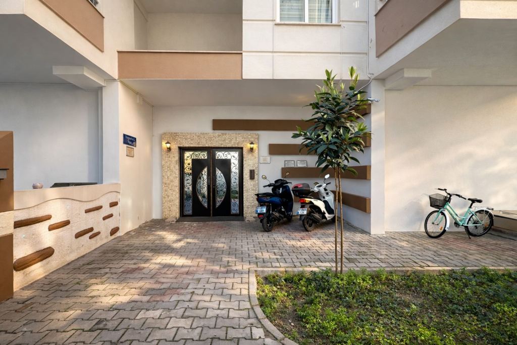 WhatsApp Image 2026-04-07 at 11.12.53 (8)