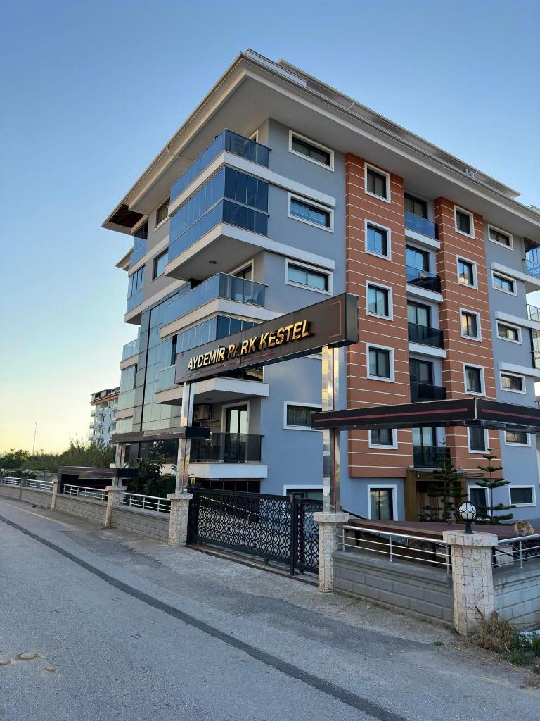 AYDEMİR PARK KESTEL Furnished 1+1 apartment close to the sea in Kestel id 7348